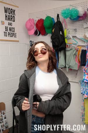 shoplyfter leana lovings|Shoplyfter